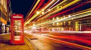 Regno Unito: ottimismo da BoE, ma il rischio è la Brexit. E la sterlina oscilla