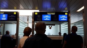 Nuove regole in aeroporto, obbligatorio il controllo dell'identità su tutti i voli?