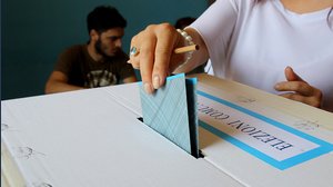 Chi è Alberto Stefani e quanto guadagna il futuro (forse) presidente della Regione Veneto?