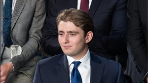 Il figlio di Donald Trump lancia la sua prima bevanda energetica. Ma piovono critiche sul prezzo e sul gusto