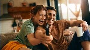 Film e serie TV gratis, c'è un pulsante sul telecomando della TV che molte persone non conoscono