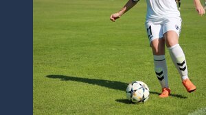 Il calcio femminile passa al professionismo: cosa cambia, perché è importante