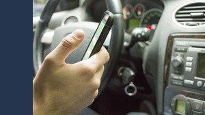 Come caricare la patente sull'app IO per averla sempre sul telefono
