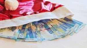 Bonus 800 euro per Natale con il decreto Ristori quater: a chi spetta