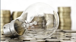 Bonus bollette, dal 1° luglio sconto in automatico su acqua, luce e gas