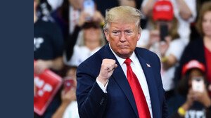 Catastrofe economica in arrivo nell'UE con Trump. L'allarme (esagerato) di un membro BCE