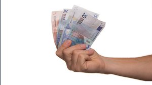 Taglio Irpef al 33%, come cambia la busta paga?