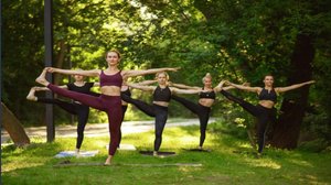 Tutti pazzi per lo yoga: 5 accessori da avere