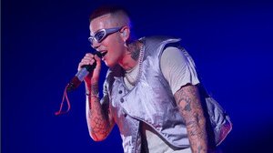 Il patrimonio di Sfera Ebbasta: quanto guadagna il re della trap?