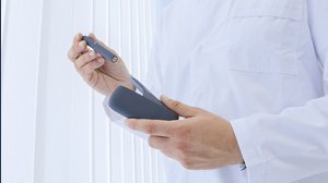 Divieto di fumo, stop totale (anche per le sigarette elettroniche): le nuove regole spiegate