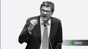 Il risparmio degli italiani secondo Giorgetti. E la frase sull'estrema ratio su UniCredit e MPS