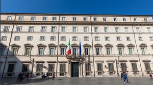 Prelievo forzoso extraprofitti, via libera dal governo. Cosa significa e chi è a rischio?