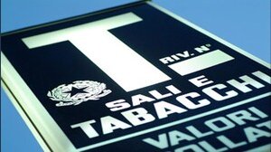 Quanto guadagna un tabaccaio? Stipendio e introiti di una tabaccheria