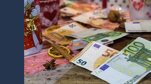 Tredicesima detassata già nel 2023 e taglio dell'Irpef nel 2024, come cambia lo stipendio