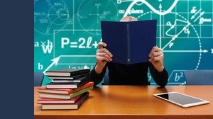 Docente tutor in classe: chi è e cosa fa la nuova figura annunciata dal ministro Valditara