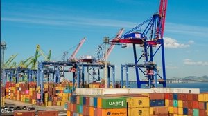 Volo dei noli e ricerca di alternative: la crisi del Mar Rosso sconvolge i commerci globali