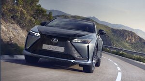 Lexus RZ: trazione integrale e tecnologia Direct4