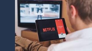 Netflix diventa gratis in Europa? La risposta ai dazi di Trump
