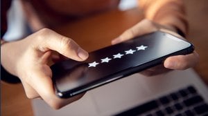 Basta un click per perdere dati e account. La nuova truffa del messaggio Amazon