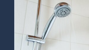 No Wash: perché alcune star consigliano di non fare la doccia