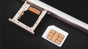 iSIM: cos'è, come funziona e differenze con eSIM e SIM card