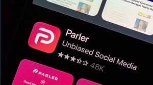 Parler: cos'è e come funziona il social che piace a Trump