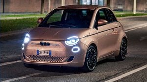 Auto elettriche, l'Europa fa un passo indietro. Salta il divieto di circolazione per diesel e benzina