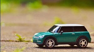 Abolizione bollo auto, la regola per chi ha ha due o più veicoli intestati