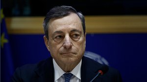 Italia in balia del Covid e il capitano Draghi abbandona la nave?