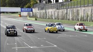 Hertz e Garage Italia: sul circuito di Vallelunga con le esclusive Fiat 500 Carlo Icon-e e Abarth 595 K-Hertz