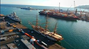 Nato e Cina, lo scontro ora è sul porto di Taranto: cosa farà il governo?