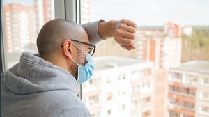 Isolamento contagiati Covid, durata ridotta a 5 giorni?