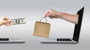 Come vendere su Vinted e Wallapop senza rischiare multe