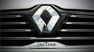 Renault venderà solo auto elettriche in Europa entro il 2030