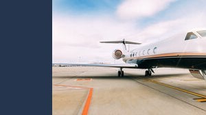 Stop ai jet privati, arriva la proposta in Parlamento: davvero si può impedire il loro uso per tutelare l'ambiente?