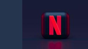 Netflix non si arrende. Nuova offerta in contanti per l'acquisizione di Warner Bros