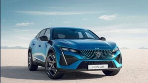 Nuova Peugeot 408: la berlina fastback che guarda al futuro