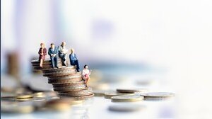 Pensioni scuola, quando presentare domanda e chi può lasciare il lavoro con quota 103 e Opzione donna