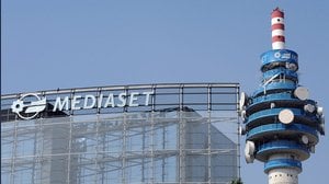 Azioni Mediaset in rosso: l'accordo con Dazn non convince?