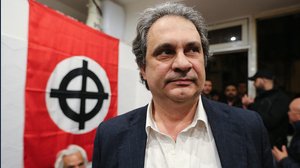 Chi è Roberto Fiore? Biografia, affari e storia politica del leader di Forza Nuova