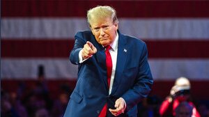 Dazi al 50% su alluminio e acciaio da oggi, la sfida di Trump continua