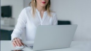 Il divario di genere sullo stipendio inizia già all'università
