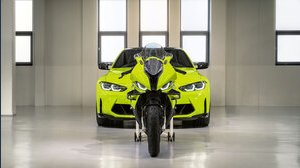 BMW M 1000 RR 50 Years M: una superbike stradale
