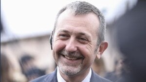 Chi è Andrea Delmastro? Biografia, guadagni e stipendio del sottosegretario di FdI