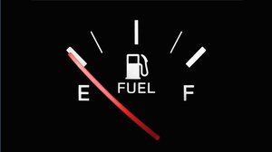 Carburante sporco, chi paga il risarcimento per i danni al motore?