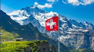 Un uomo si è appena proclamato re della Svizzera e ha creato un esercito