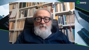 “In Italia c'è una dittatura strisciante, Germania ride di noi” (Paolo Becchi)