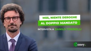 M5s, regola doppio mandato confermata. Toninelli a Money.it: “È doveroso, siamo politici per vocazione e non di professione”