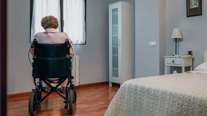 Residenza in casa di riposo, il cambio è obbligatorio?