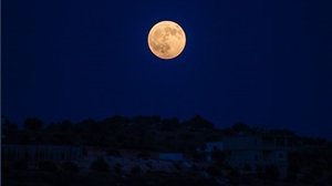 La Luna si allontana dalla Terra, quali sono le conseguenze?	